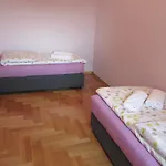 Apartment Domi Kvatric