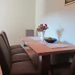 Apartment Domi Kvatric